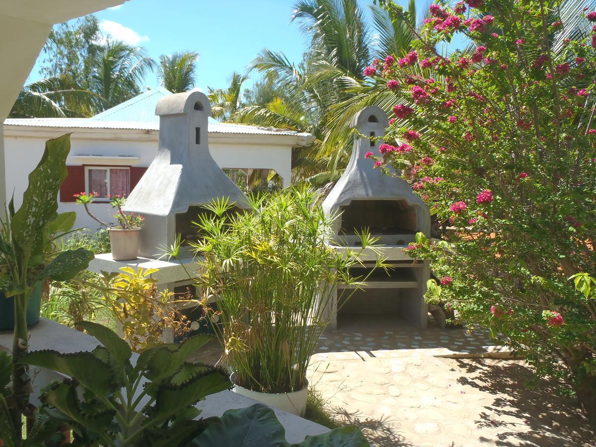 Chez Laurette Hotel Morombe Buitenkant foto