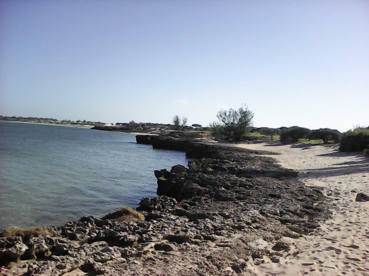 Chez Laurette Hotel Morombe Buitenkant foto